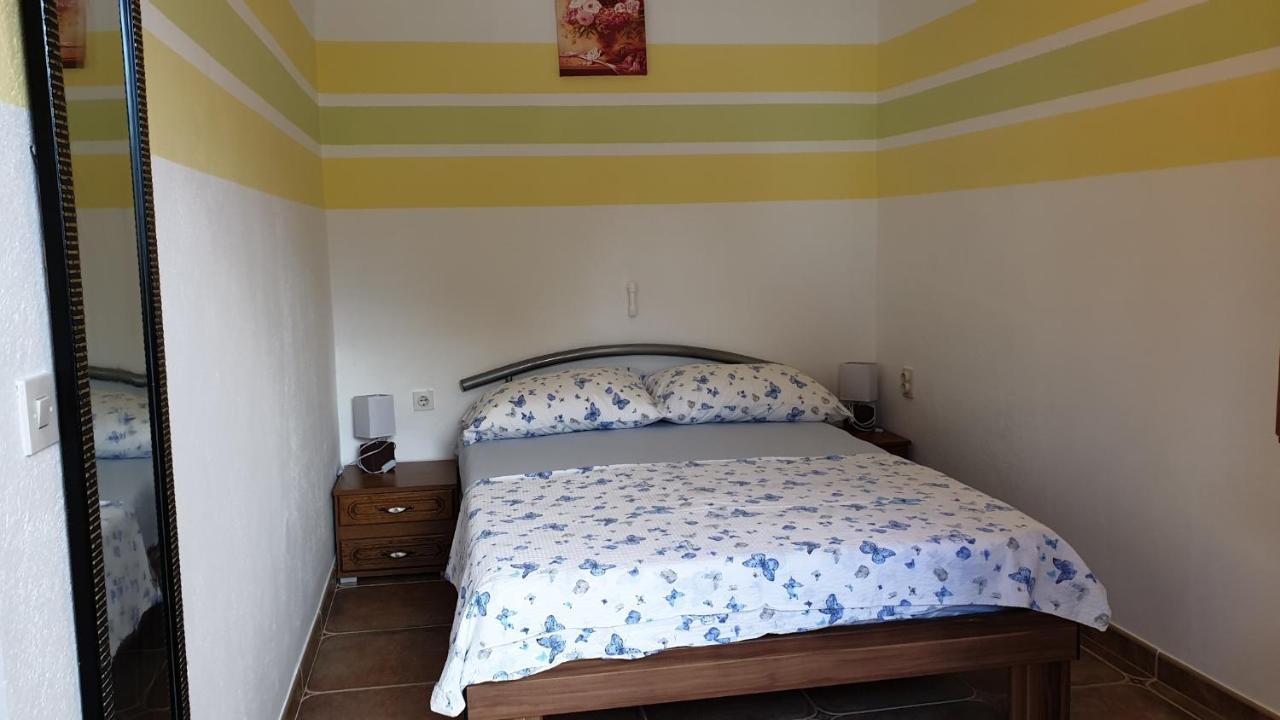Apartmens Spiko 2 Hotel Хвар Екстериор снимка