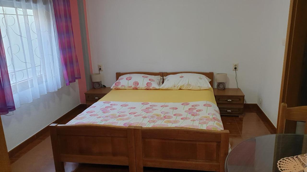Apartmens Spiko 2 Hotel Хвар Екстериор снимка