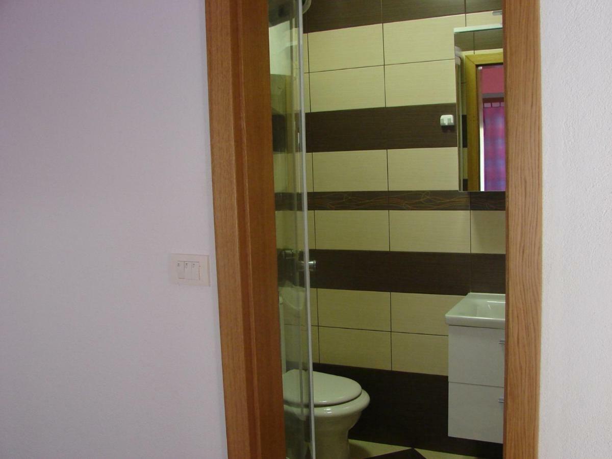 Apartmens Spiko 2 Hotel Хвар Екстериор снимка